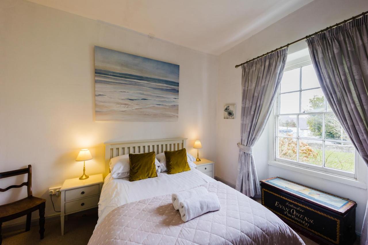 May Tree Cottage Manorbier 5 Mins From The Beach Sleeps 4 Екстер'єр фото