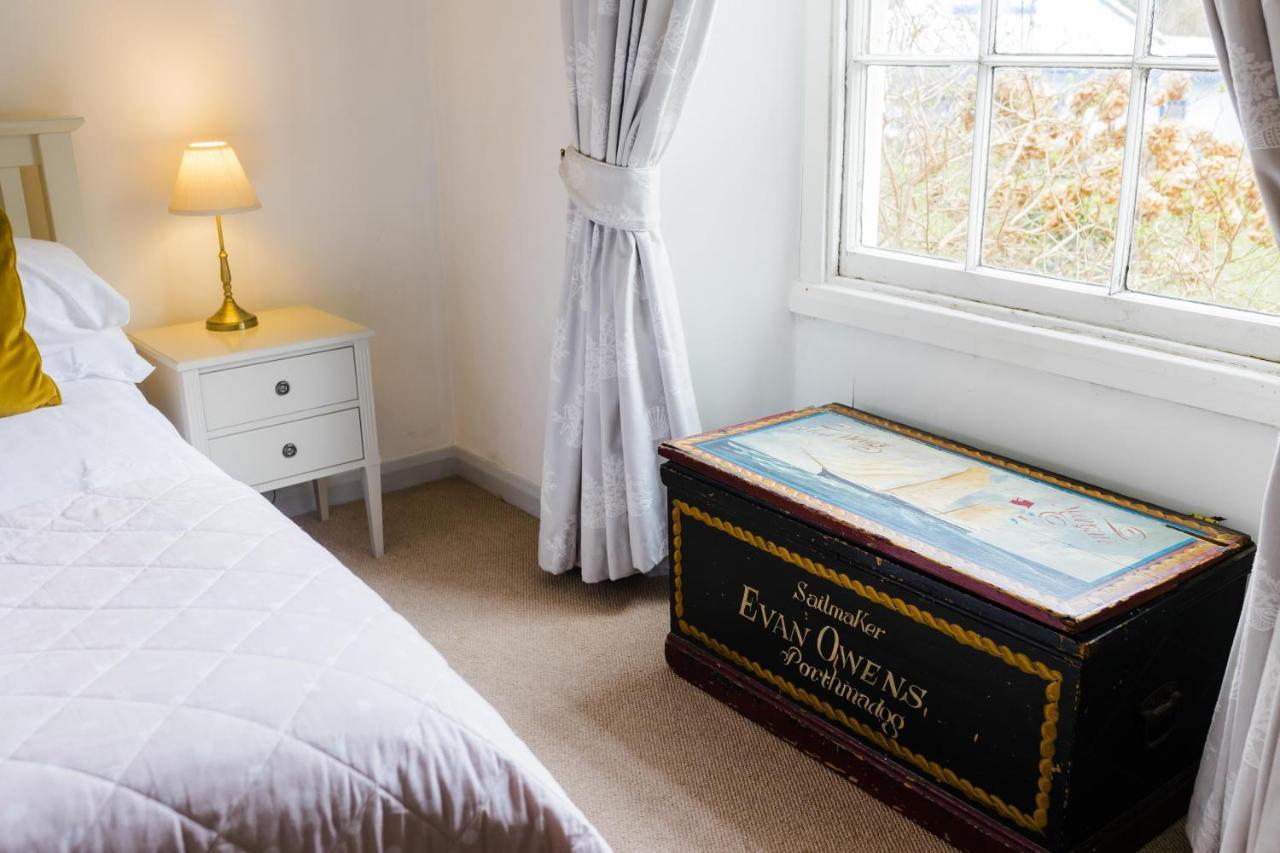 May Tree Cottage Manorbier 5 Mins From The Beach Sleeps 4 Екстер'єр фото